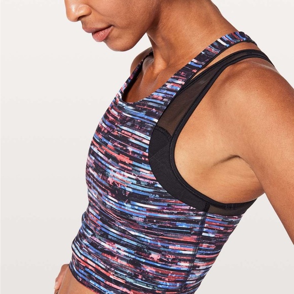Lululemon Break Free Tank Nulux
Hinshu Alpine White Multi Black - Picture 5 of 10